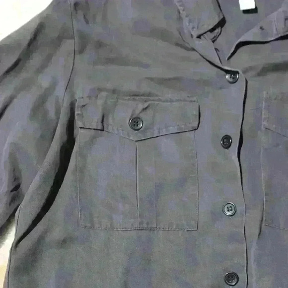 TOPSHOP Gray Button Up Relaxed Fit Top Collar Pockets Roll Tab Sleeve Women S - Picture 2 of 9